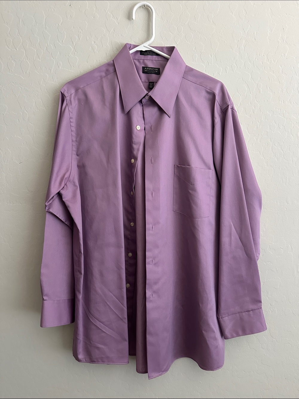Men’s Lavender Button-Up Dress Shirt - Large